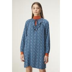 Vestido COMPAÑÍA FANTÁSTICA corto evasé volante microestampado floral azul 23C-11066